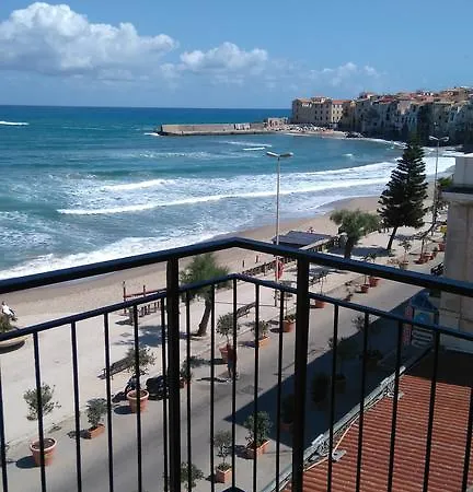 Casa Alba * Чефалу