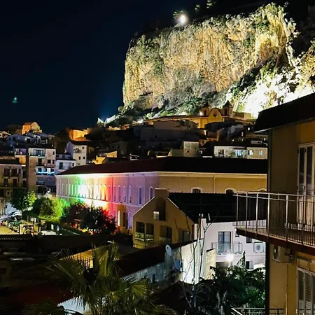 Апартаменти Casa Alba Чефалу