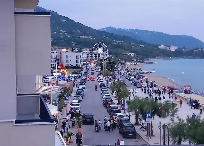 Casa Alba Апартаменти *